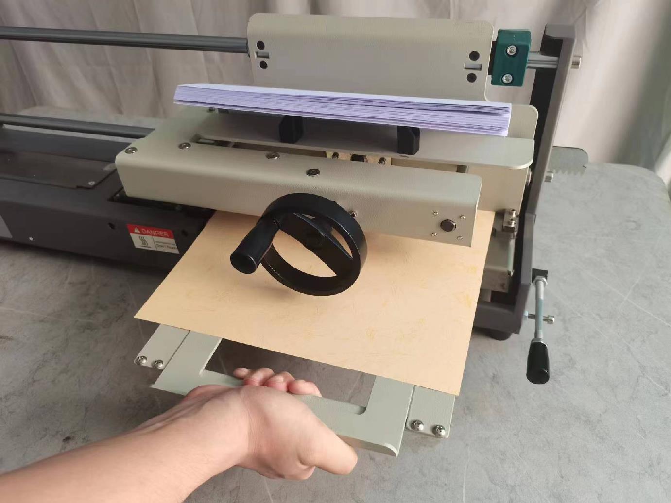 전문 산업용 핫 글루 제본기 수동 320mm 두께 20 - Binding Machine Comb 리뷰 및 가격
